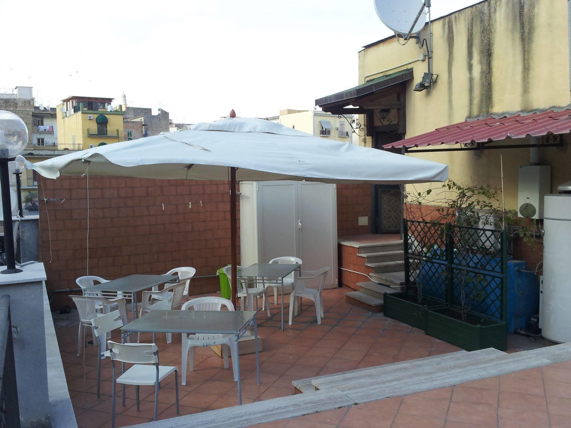 B&B La Storia Di Napoli المظهر الخارجي الصورة